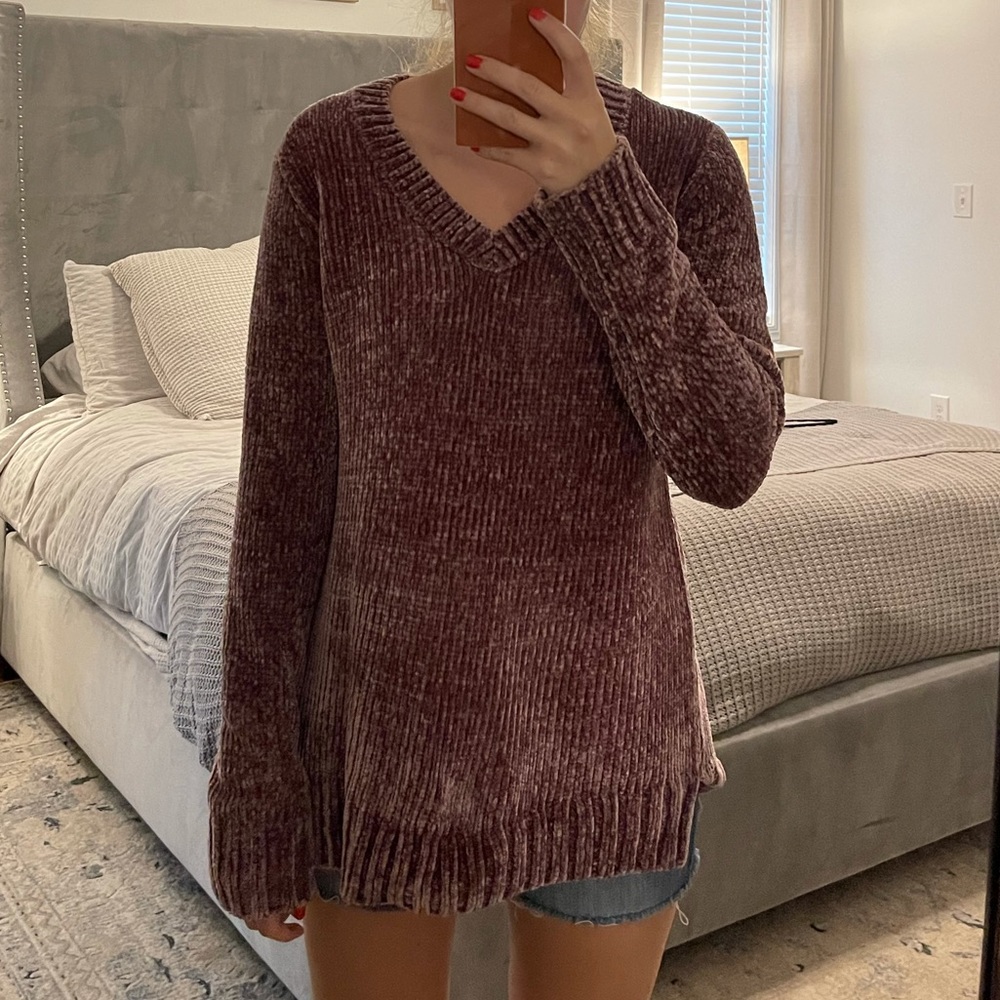 Orvis Plum Chenille V-Neck Pullover Sweater | Size Medium